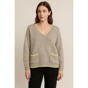 Beige Thick Sweater with Lime Green Trim Sz M